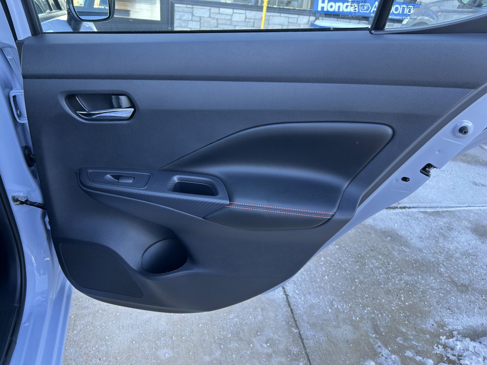 Used 2023 Nissan Versa SR w/ Trunk Package image 15