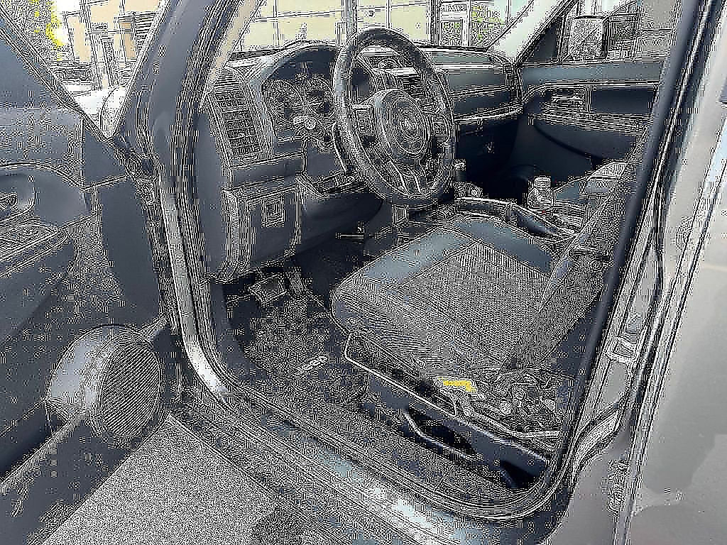 Used 2012 Jeep Liberty Sport AWD/4WD image 8
