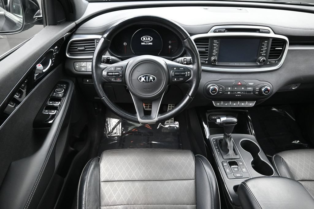 Used 2016 Kia Sorento SX w/ SXL Technology Package AWD/4WD image 12