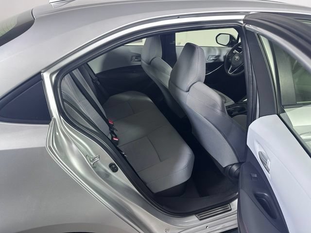 Used 2025 Toyota Corolla SE w/ SE Premium Package AWD/4WD image 11