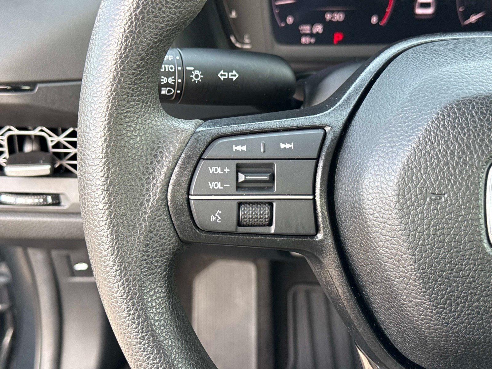 Used 2024 Honda Accord EX image 28