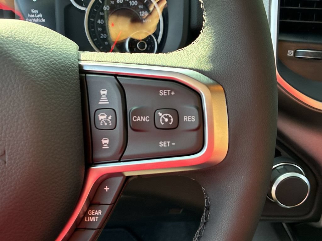 New 2027 RAM 1500 Big Horn w/ Night Edition AWD/4WD image 17