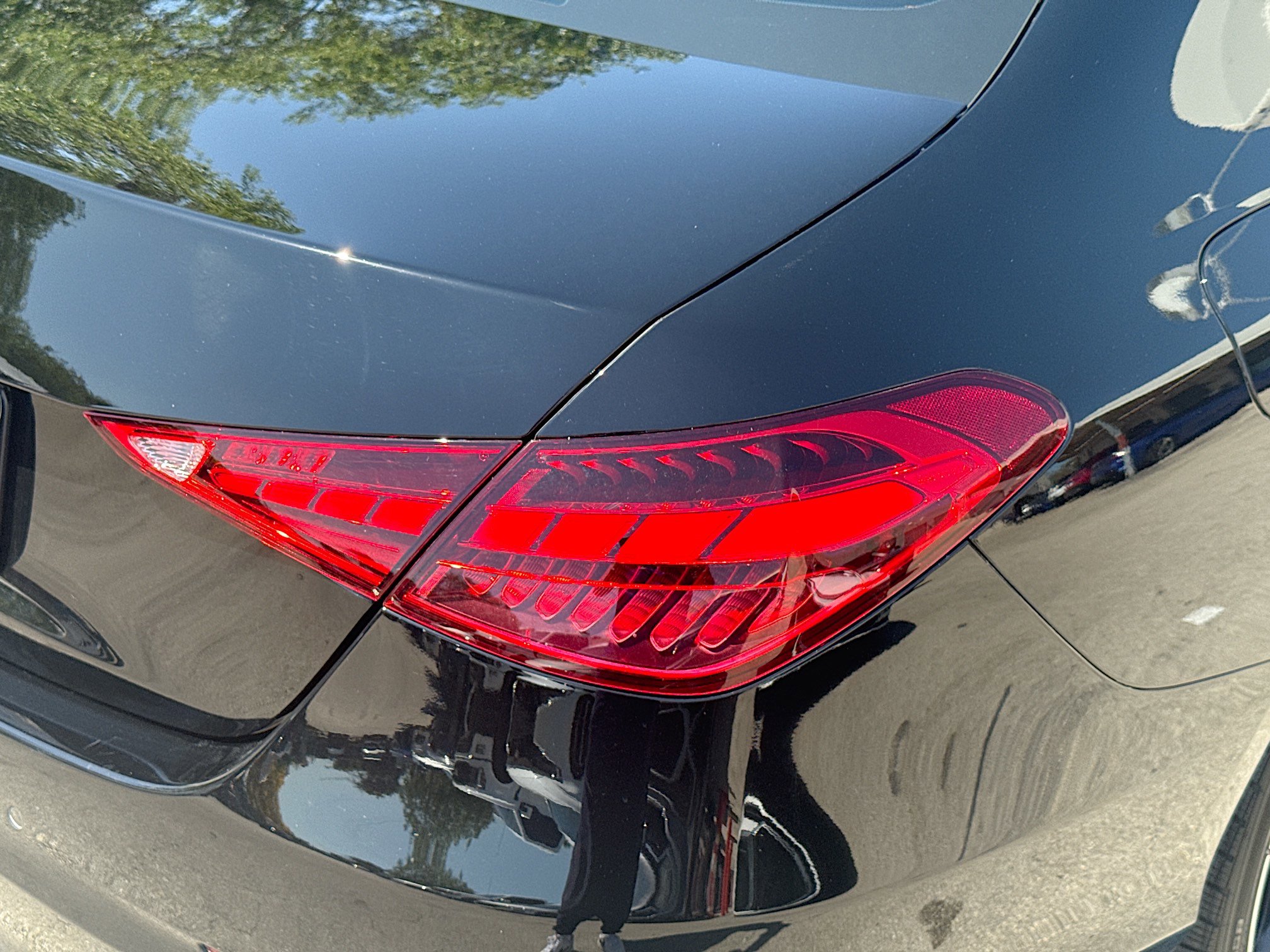 Used 2025 Mercedes-Benz C 300 Sedan image 25