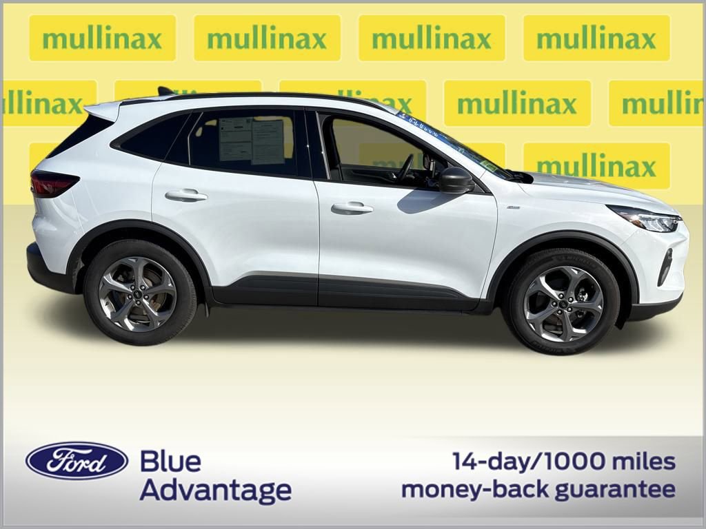 Certified 2025 Ford Escape ST-Line w/ Equipment Group 301A video 2