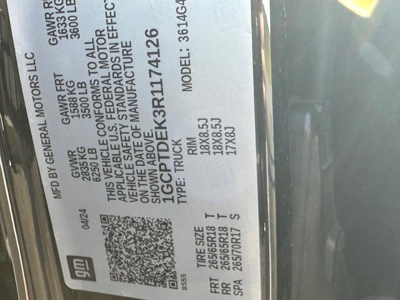 Used 2024 Chevrolet Colorado Z71 w/ Z71 Convenience Package 2 image 26