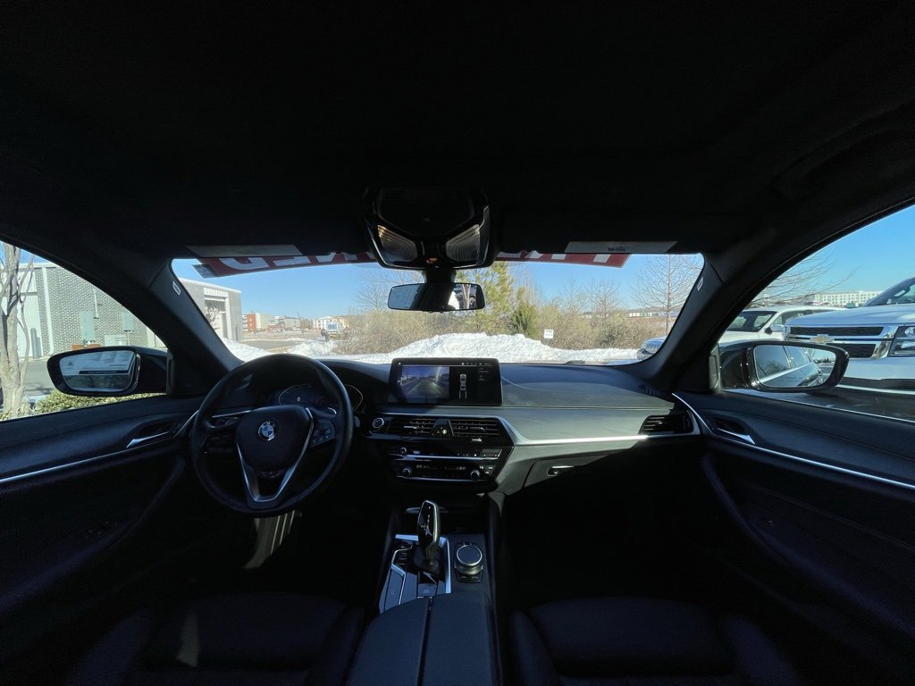 Used 2022 BMW 530i 530i w/ Convenience Package image 27