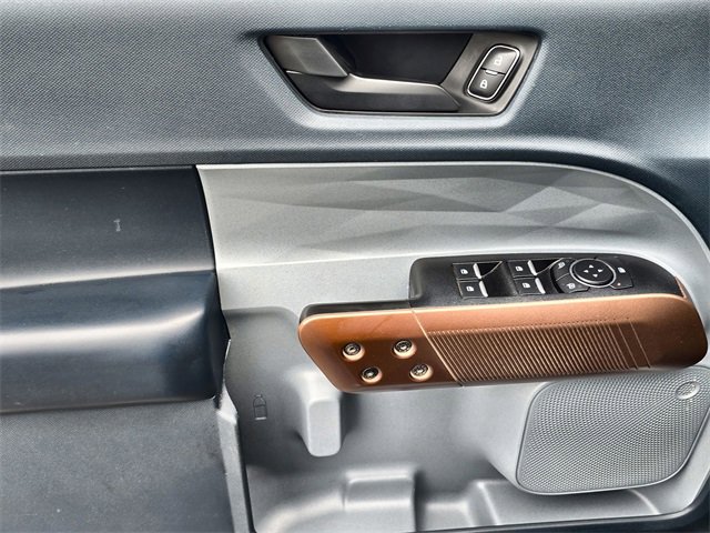 Used 2022 Ford Maverick Lariat w/ Equipment Group 500A Standard image 19