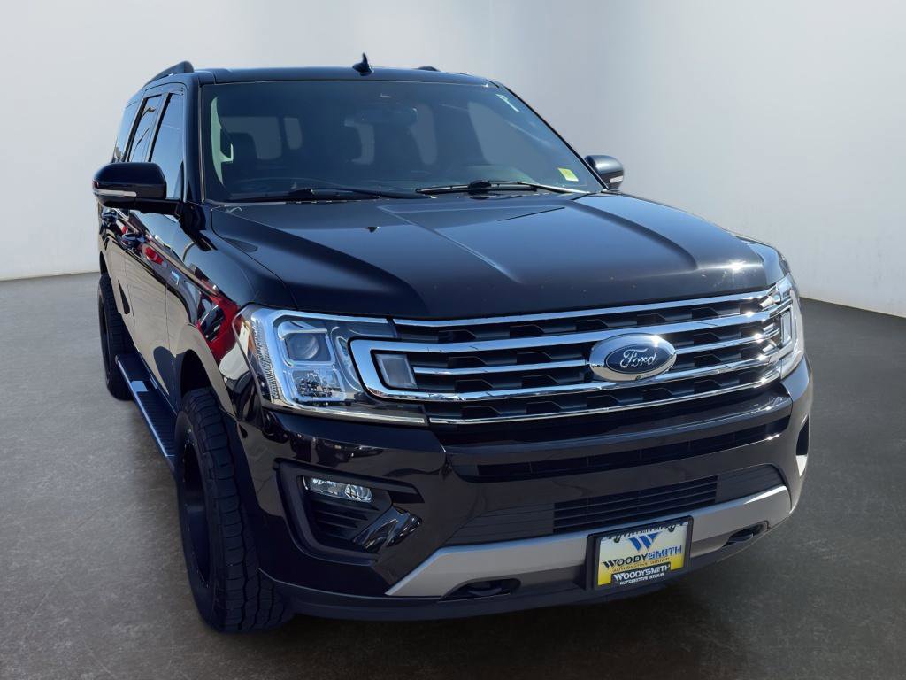 Used 2020 Ford Expedition XLT w/ Equipment Group 202A AWD/4WD image 7