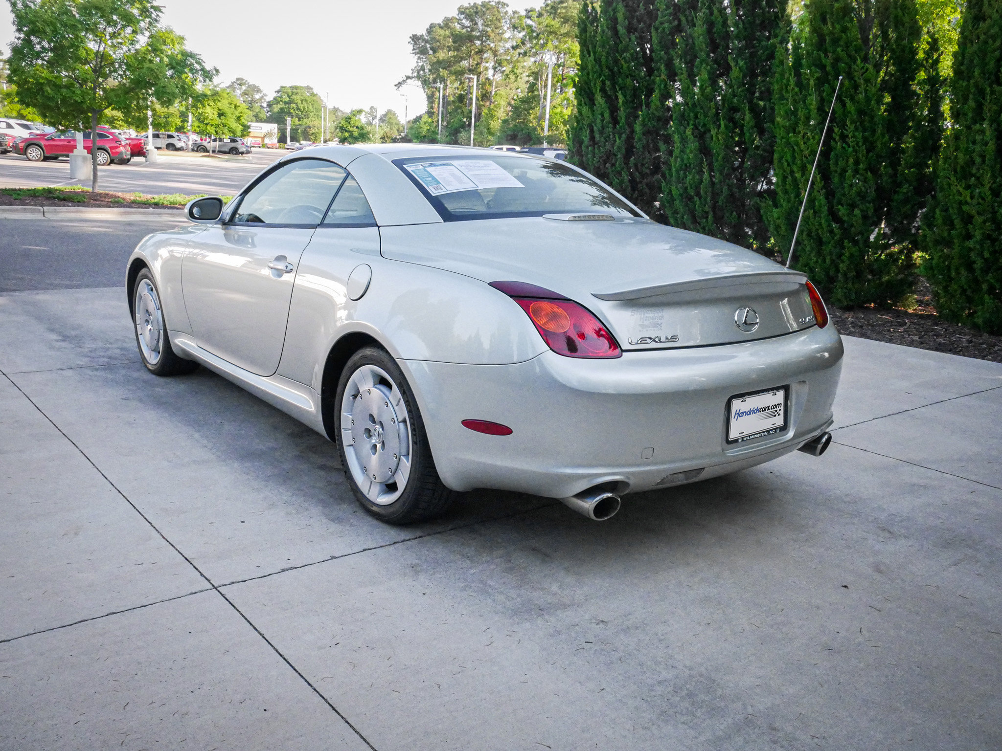 Used 2002 Lexus SC 430 Convertible RWD image 8