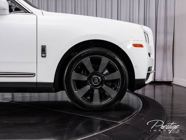 Used 2022 Rolls-Royce Cullinan AWD/4WD image 17