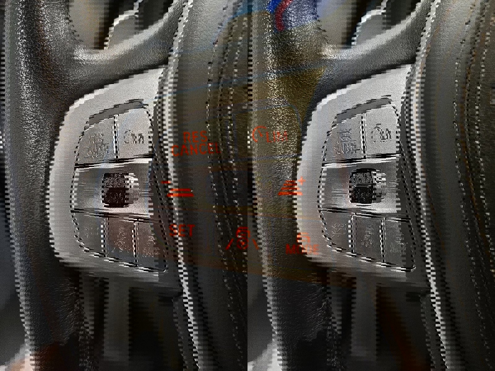 Certified 2022 BMW X7 xDrive40i w/ Premium Package image 23