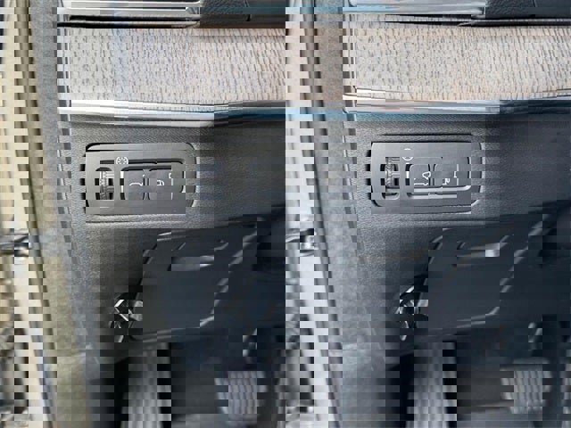 Used 2021 Volvo XC90 T8 Inscription w/ Advanced Package image 19