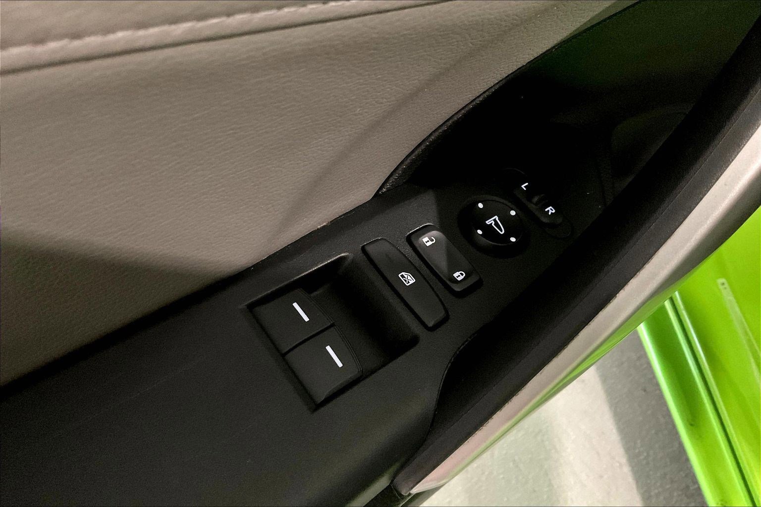 Used 2017 Honda Civic Touring image 32