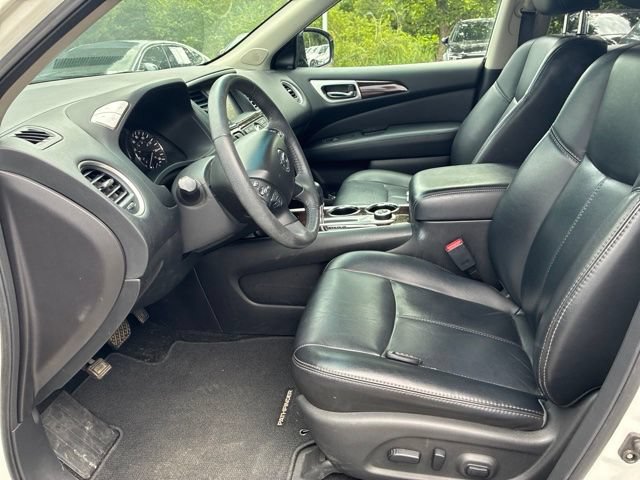 Used 2016 Nissan Pathfinder SL w/ SL Tech Package AWD/4WD image 9