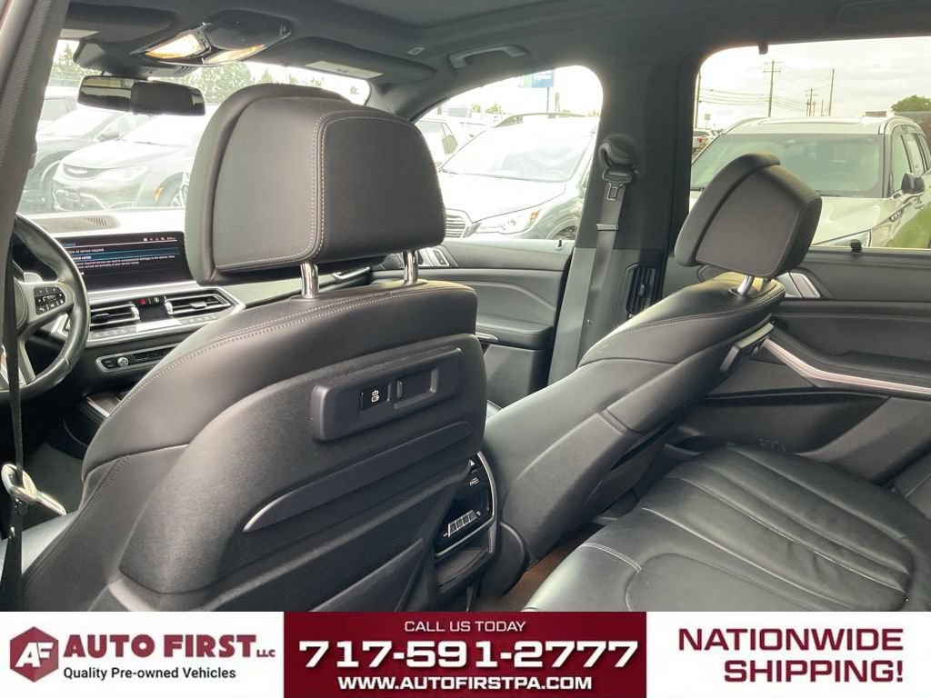 Used 2019 BMW X5 xDrive50i w/ M Sport Package AWD/4WD image 12