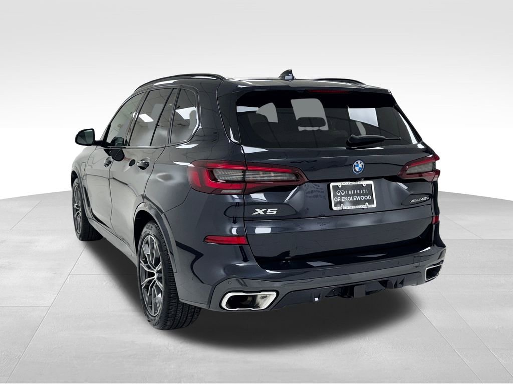 Used 2022 BMW X5 xDrive45e w/ M Sport Package image 5