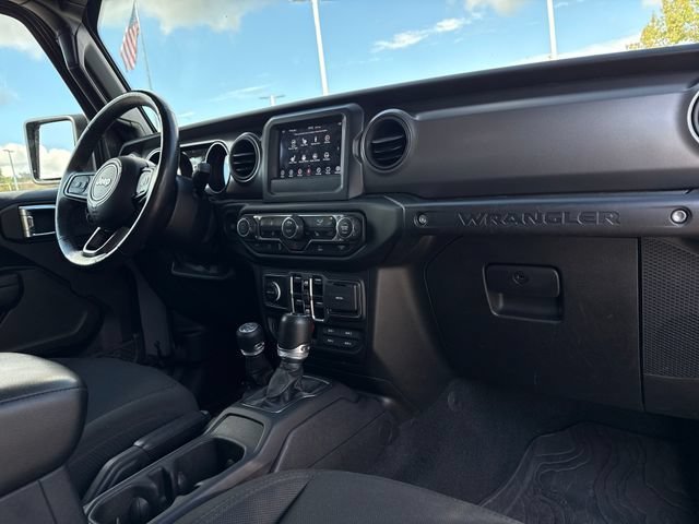 Used 2023 Jeep Wrangler Unlimited w/ Cold Weather Group AWD/4WD image 23