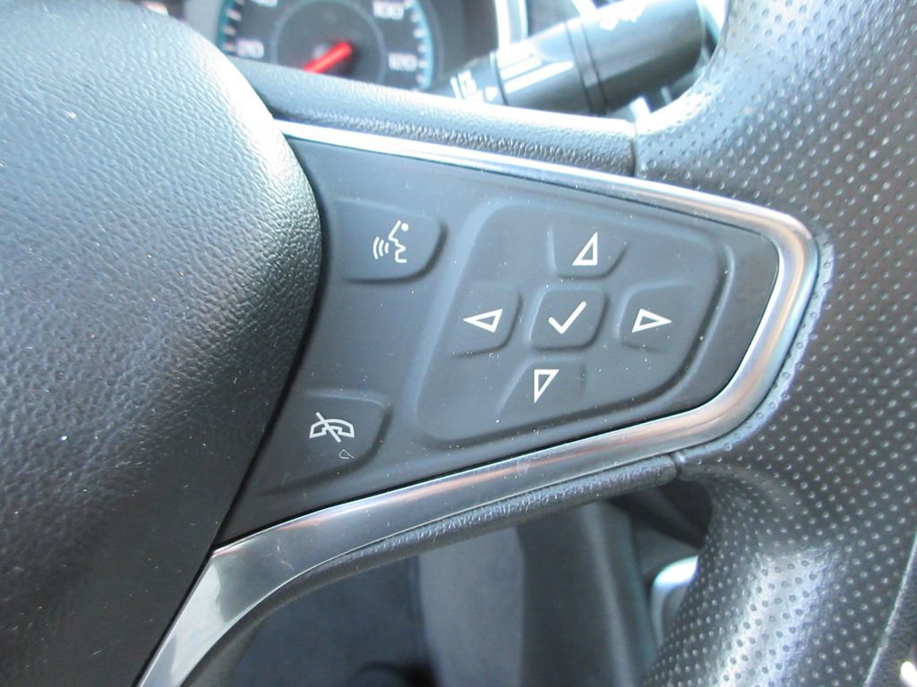 Certified 2020 Chevrolet Malibu LT FWD image 25