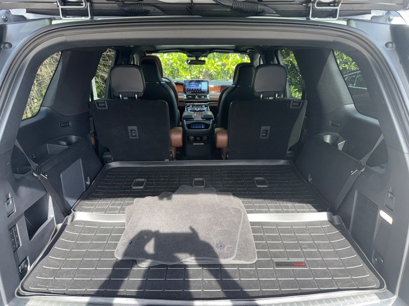 Used 2022 Lincoln Navigator Reserve image 18