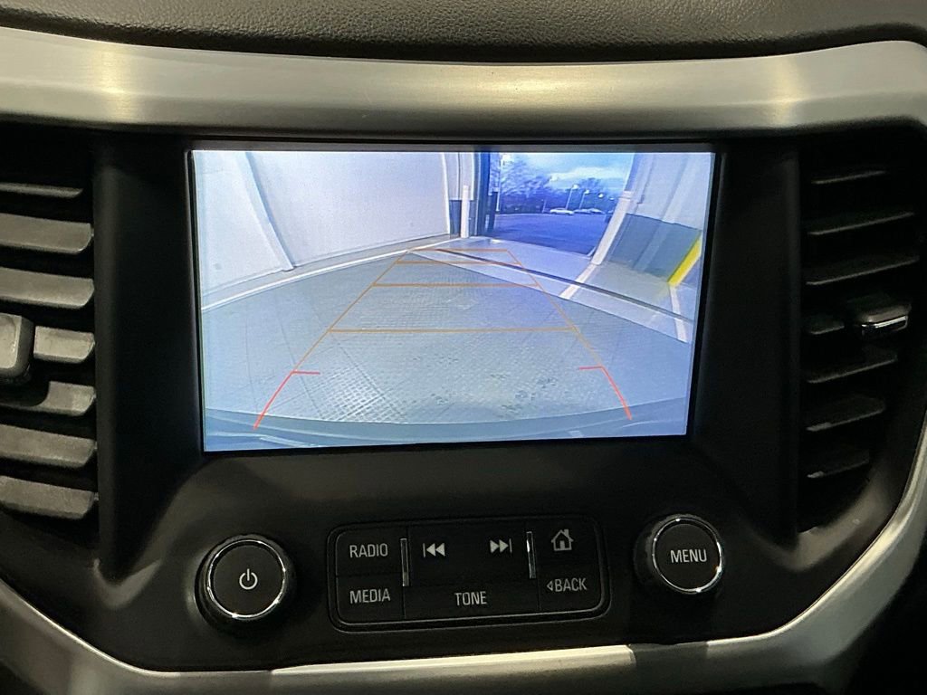 Used 2019 GMC Acadia SLT w/ LPO, Floor Liner Package FWD image 8