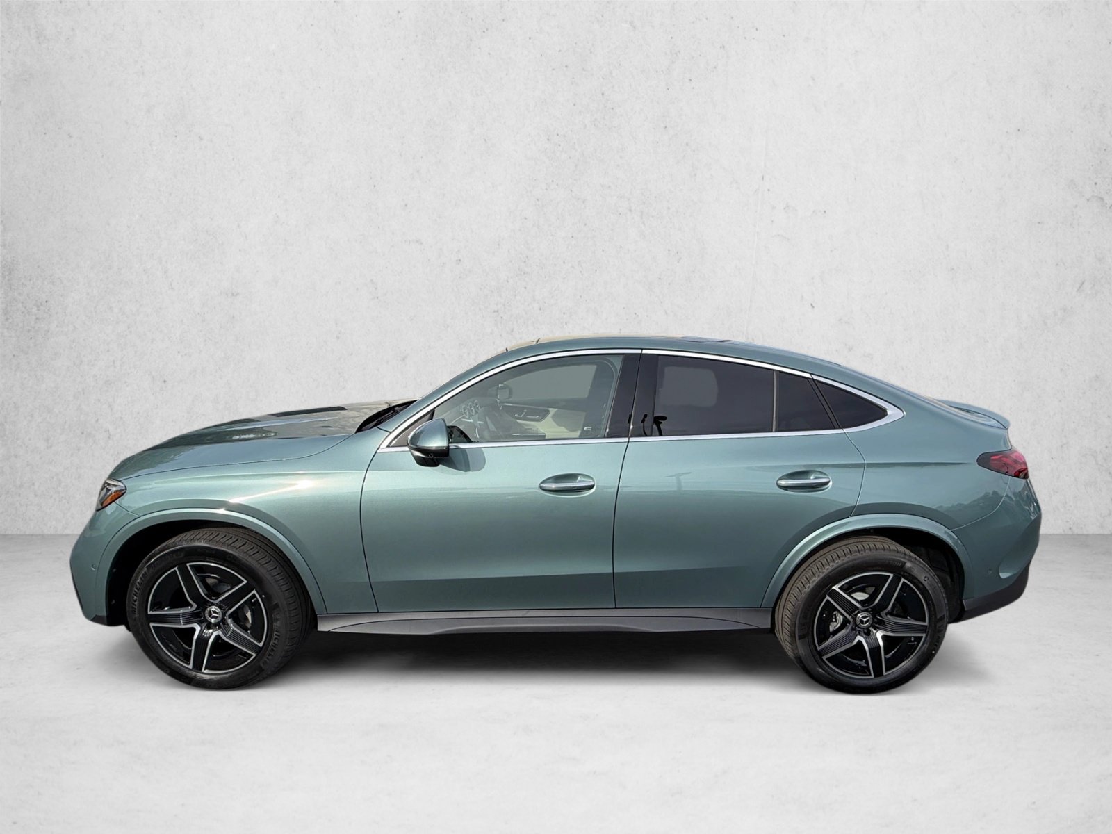 New 2027 Mercedes-Benz GLC 300 4MATIC image 8