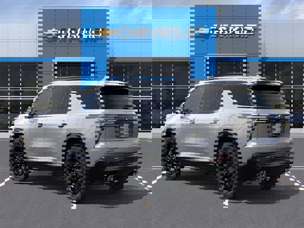 New 2026 Chevrolet Traverse RS w/ LPO, Floor Liner Package image 3