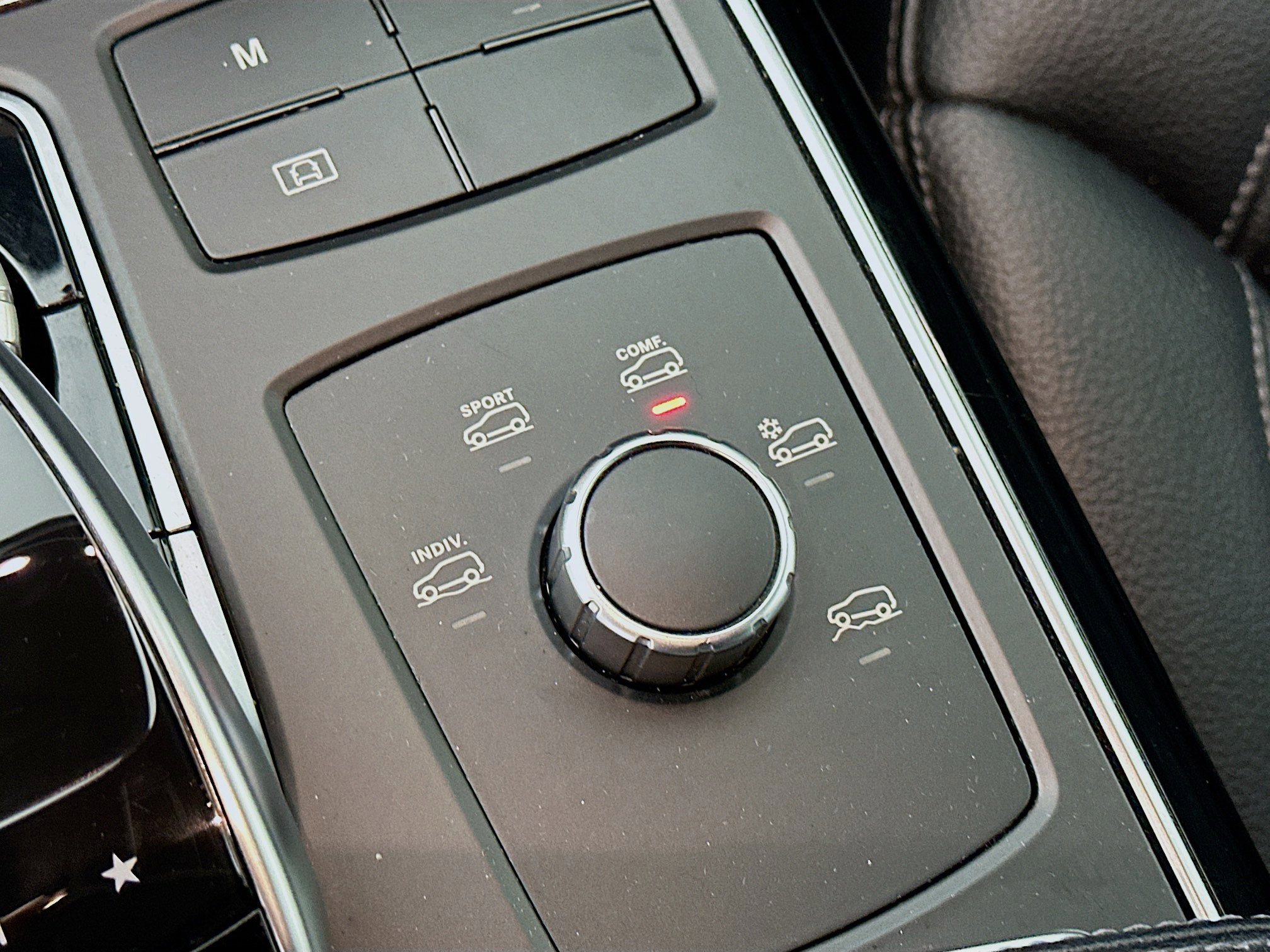 Certified 2017 Mercedes-Benz GLE 350 4MATIC image 22