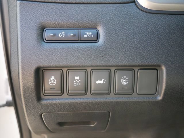Used 2020 Nissan Murano Platinum AWD/4WD image 16