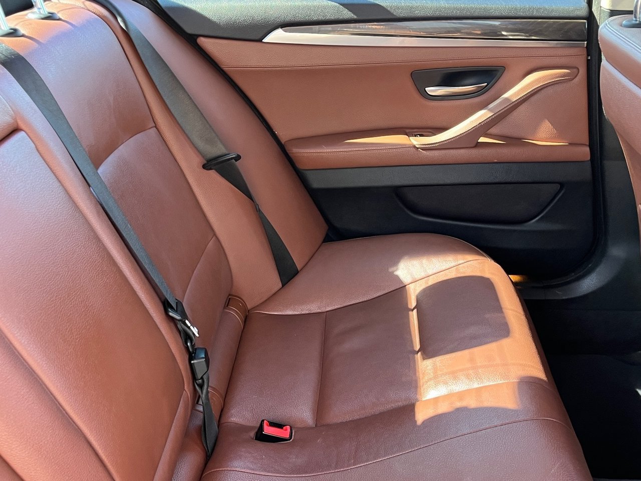 Used 2014 BMW 528i Sedan RWD image 11