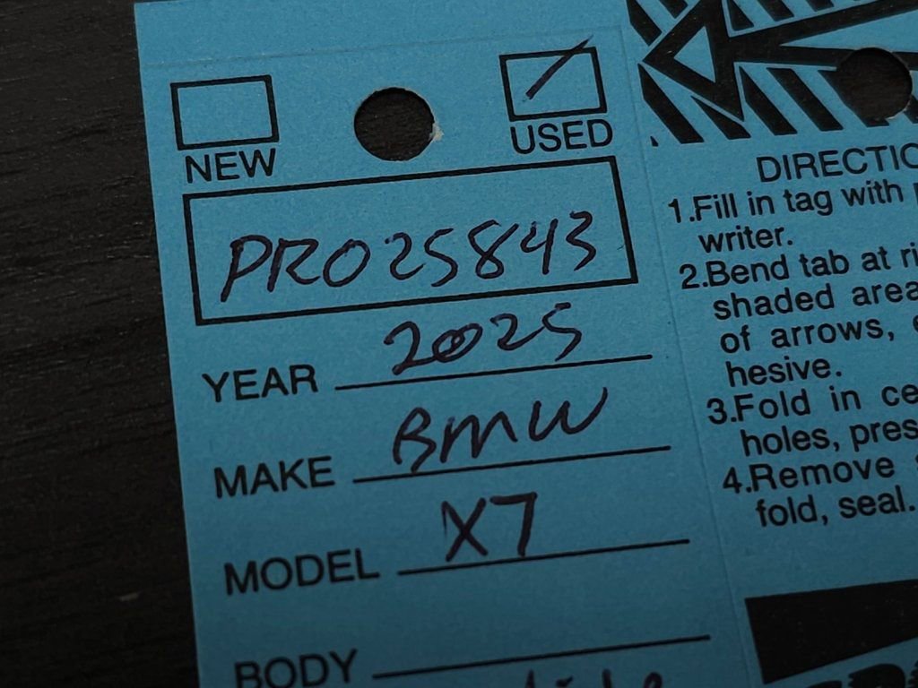 Used 2025 BMW X7 M60i w/ Climate Comfort Package image 45