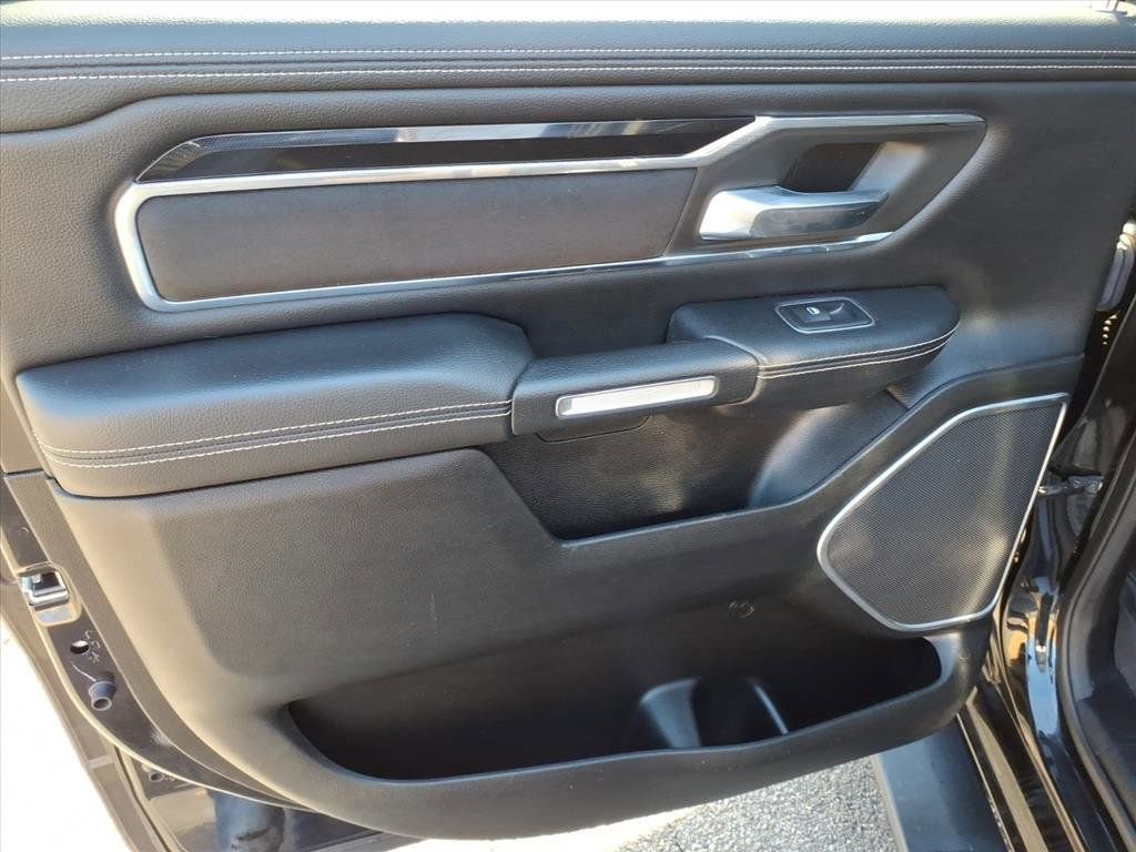 Used 2020 RAM 1500 Laramie image 19