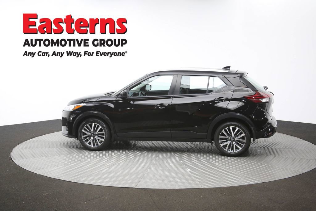 Used 2023 Nissan Kicks SV FWD image 59