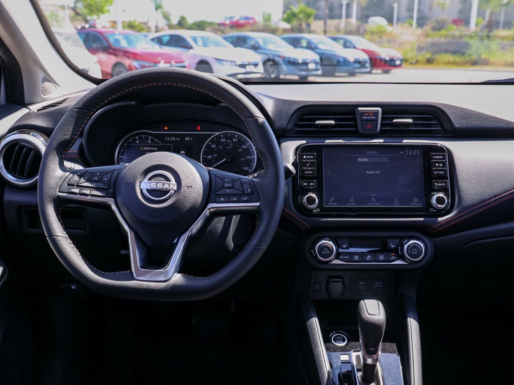 New 2025 Nissan Versa SR image 21