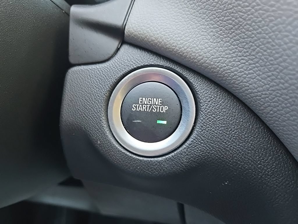 Used 2023 Chevrolet Equinox LS FWD image 45