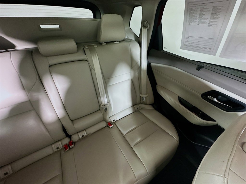 Used 2023 Nissan Rogue SL w/ SL Premium Package image 14