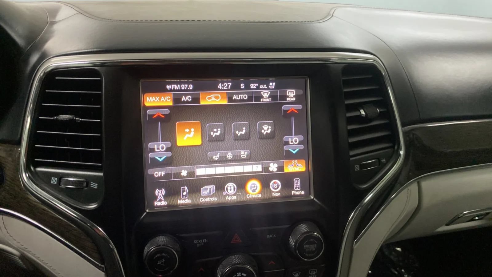Used 2017 Jeep Grand Cherokee Summit AWD/4WD image 12