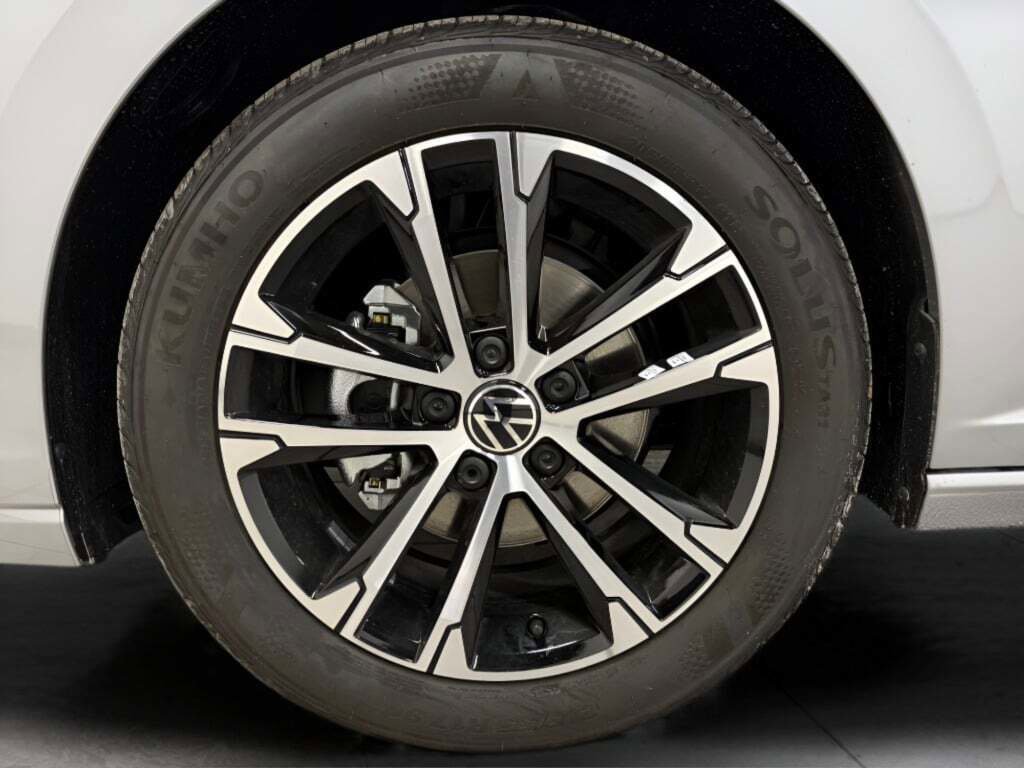 New 2026 Volkswagen Jetta Sport FWD image 23