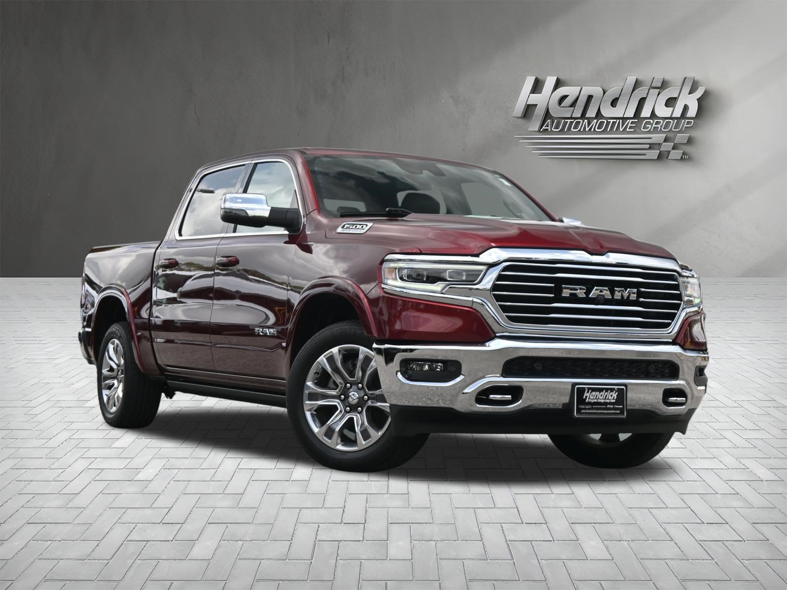 Used 2023 RAM 1500 Limited AWD/4WD image 2