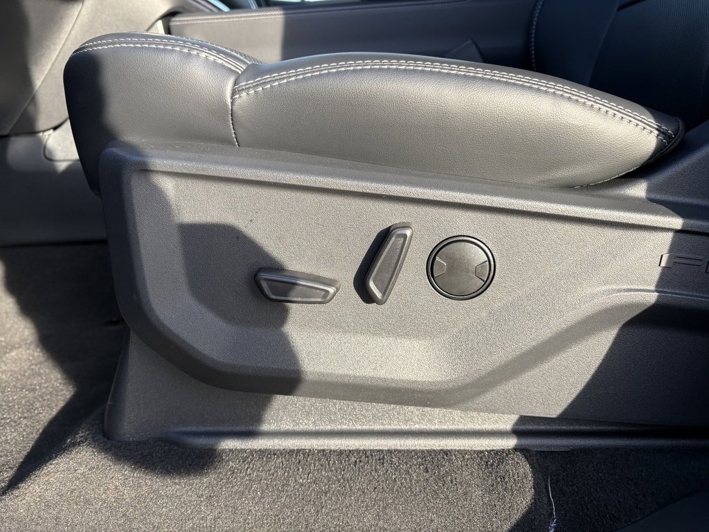 New 2026 Ford Expedition Platinum w/ Stealth Performance Package image 14