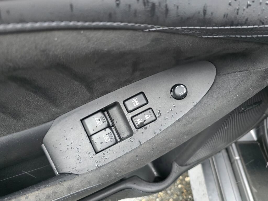 Used 2024 Nissan Z Performance w/ Floor Mat Package image 20