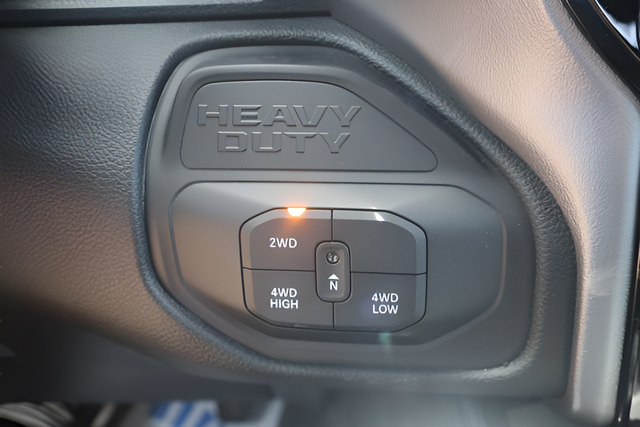 New 2026 RAM 3500 Laramie AWD/4WD image 23