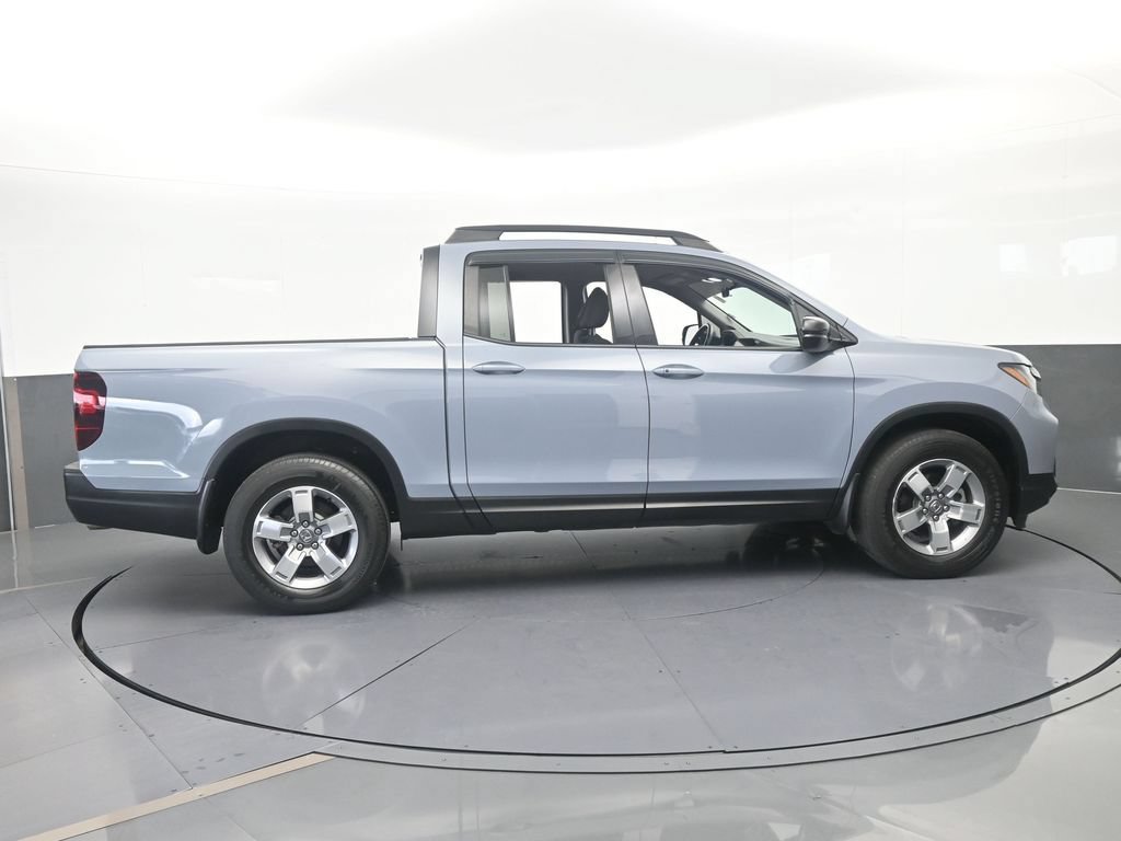 Used 2024 Honda Ridgeline Sport image 7