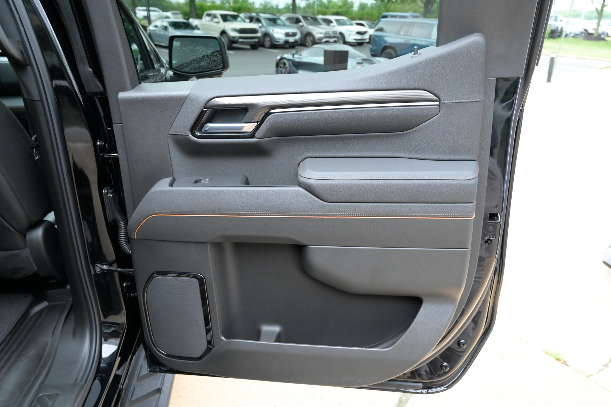 Used 2026 GMC Sierra 1500 AT4 w/ AT4 Preferred Package AWD/4WD image 49