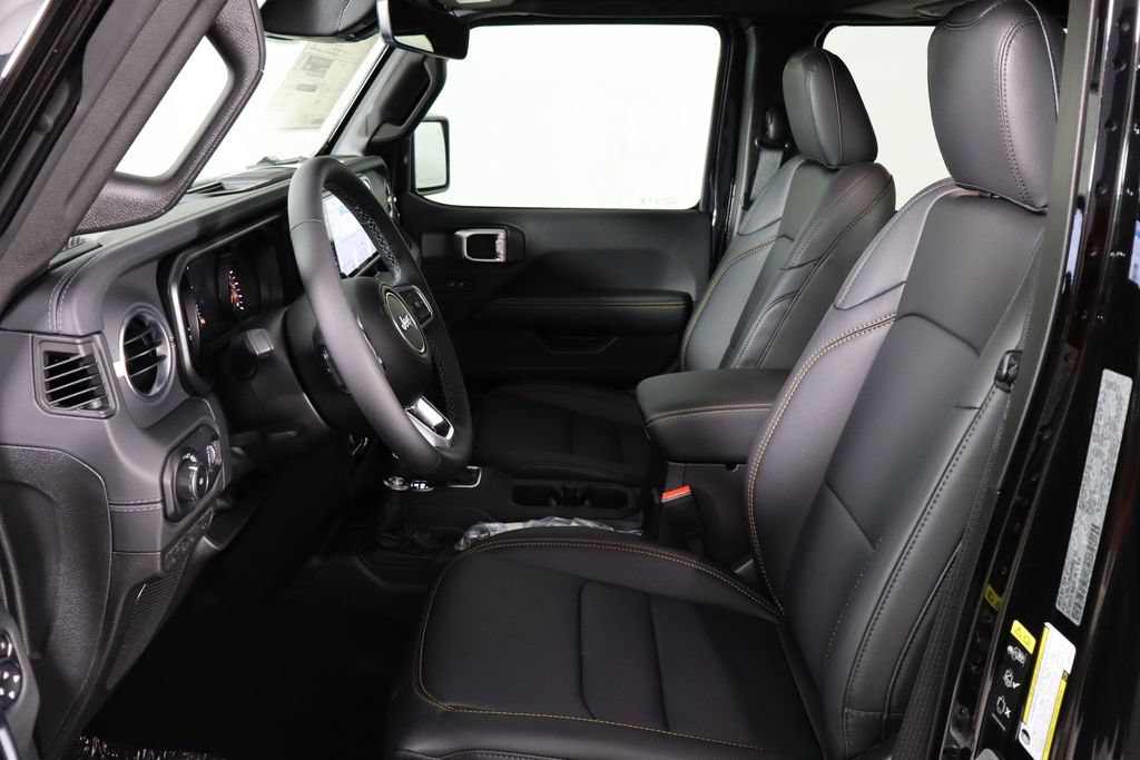New 2027 Jeep Wrangler Unlimited Sahara AWD/4WD image 14
