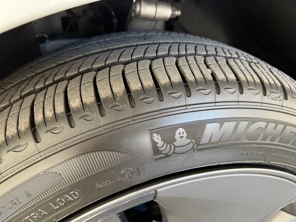 Used 2020 Tesla Model 3 Long Range image 28