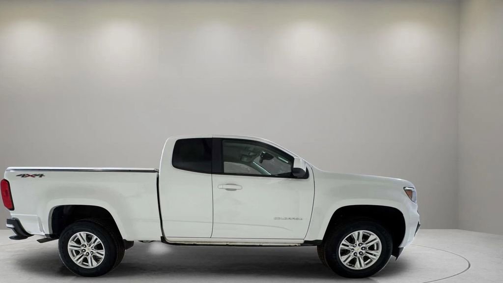 Used 2021 Chevrolet Colorado LT w/ Fleet Safety Package AWD/4WD image 2