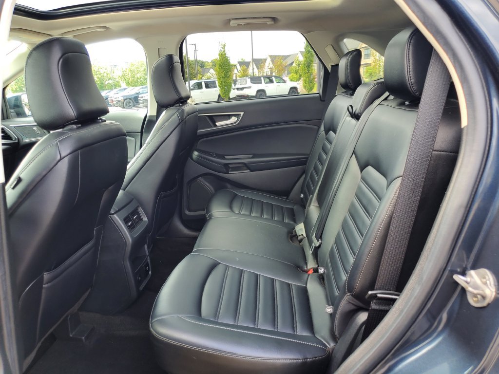 Used 2024 Ford Edge SEL w/ Convenience Package AWD/4WD image 11