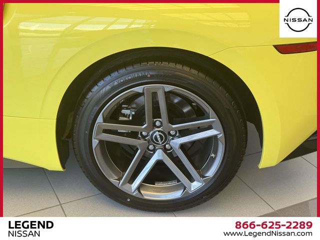 Used 2024 Nissan Z Sport w/ Floor Mat Package image 13