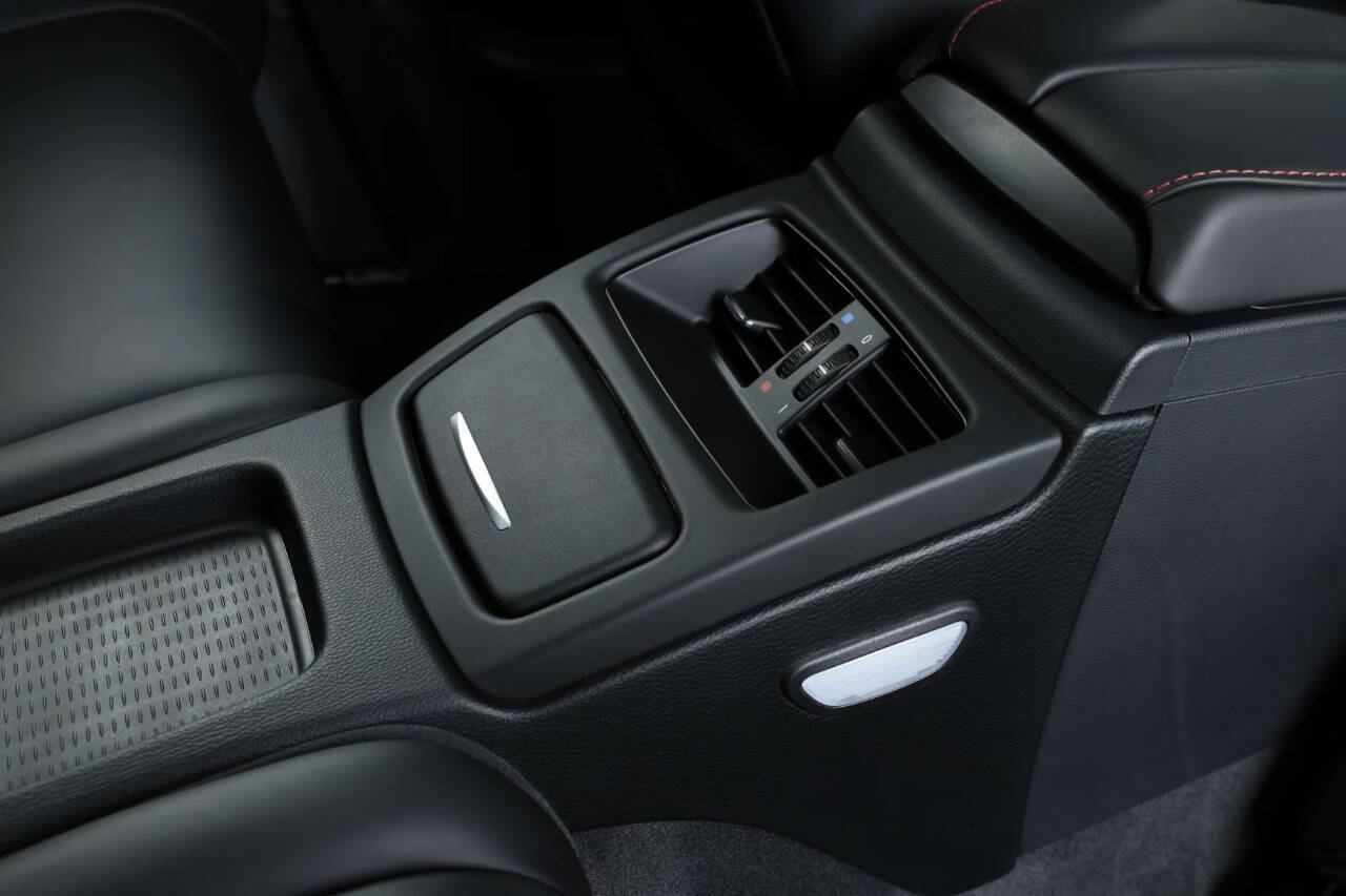 Used 2011 BMW M3 Coupe RWD image 89