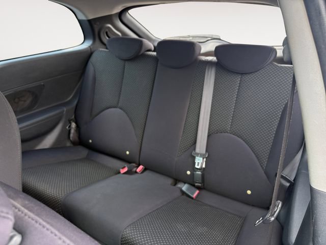 Used 2010 Hyundai Accent GS w/ Premium Pkg 3 FWD image 13